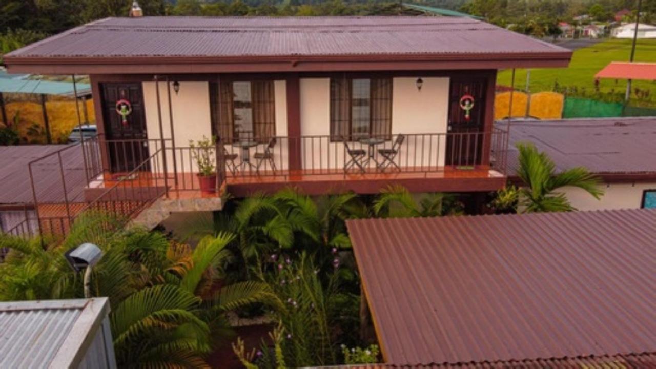 Cabinas Colibri La Fortuna Екстер'єр фото